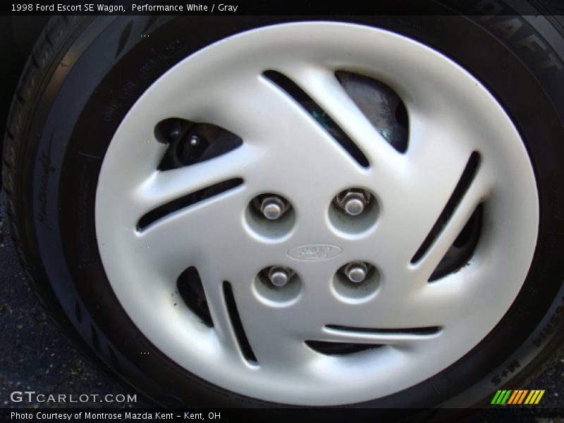 Performance White / Gray 1998 Ford Escort SE Wagon