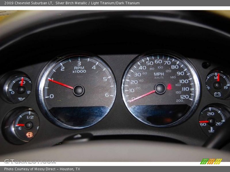 Silver Birch Metallic / Light Titanium/Dark Titanium 2009 Chevrolet Suburban LT