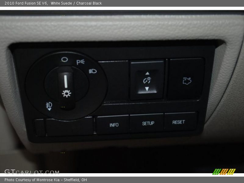 White Suede / Charcoal Black 2010 Ford Fusion SE V6