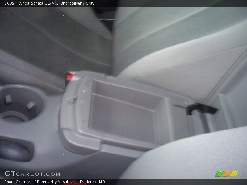 Bright Silver / Gray 2009 Hyundai Sonata GLS V6