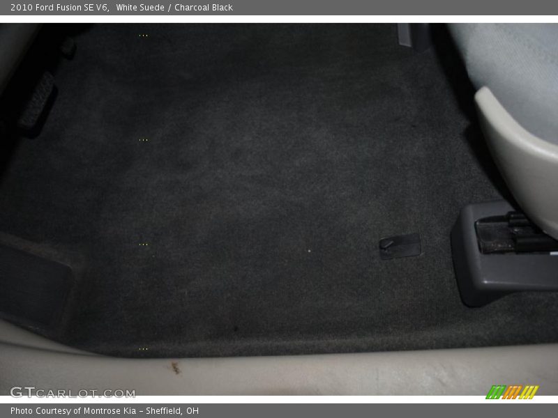 White Suede / Charcoal Black 2010 Ford Fusion SE V6