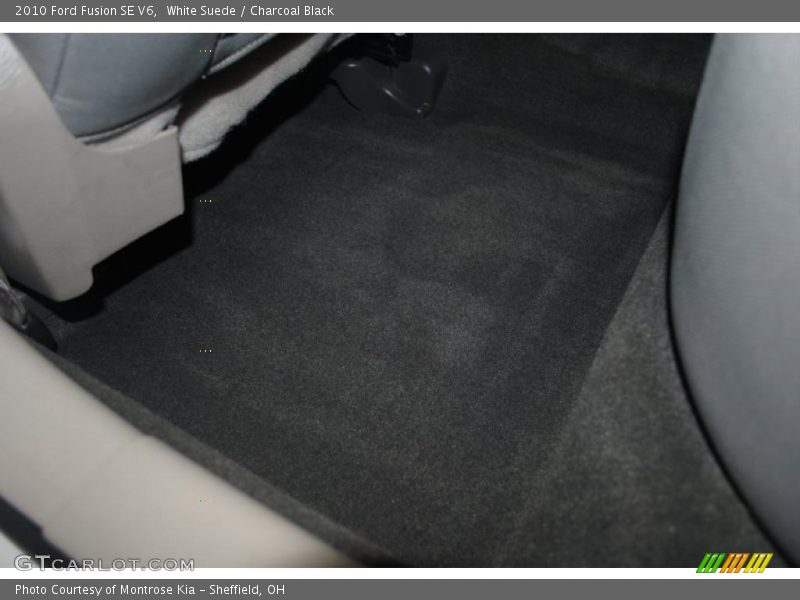 White Suede / Charcoal Black 2010 Ford Fusion SE V6