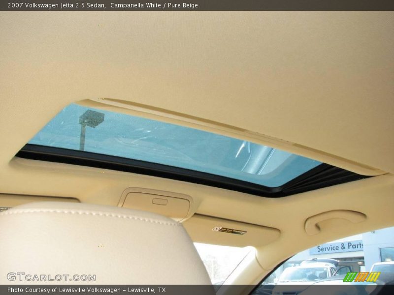 Campanella White / Pure Beige 2007 Volkswagen Jetta 2.5 Sedan
