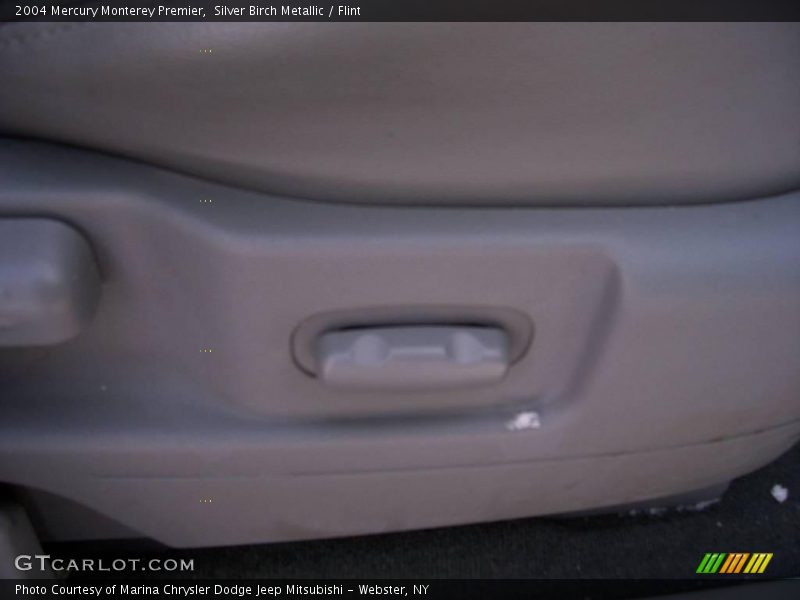 Silver Birch Metallic / Flint 2004 Mercury Monterey Premier