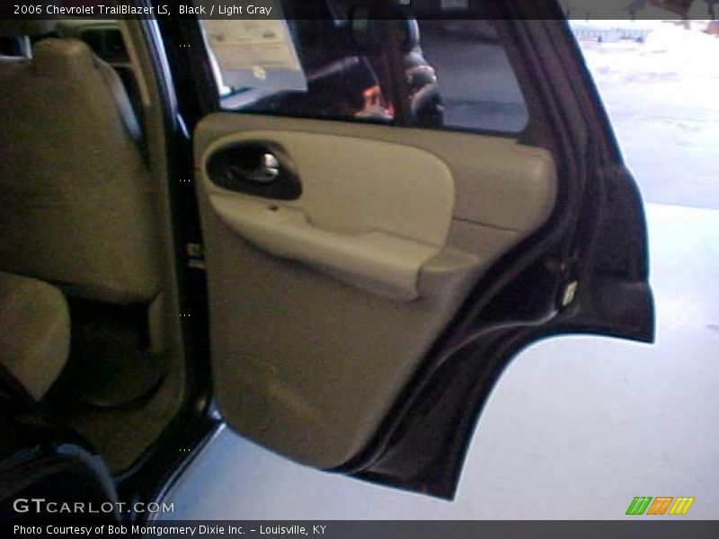 Black / Light Gray 2006 Chevrolet TrailBlazer LS