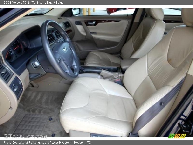 Nautic Blue / Beige 2001 Volvo V70 2.4T