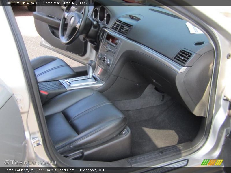 Silver Pearl Metallic / Black 2007 Saturn Aura XE
