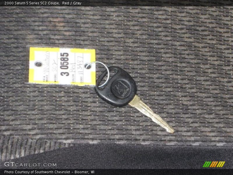 Red / Gray 2000 Saturn S Series SC2 Coupe