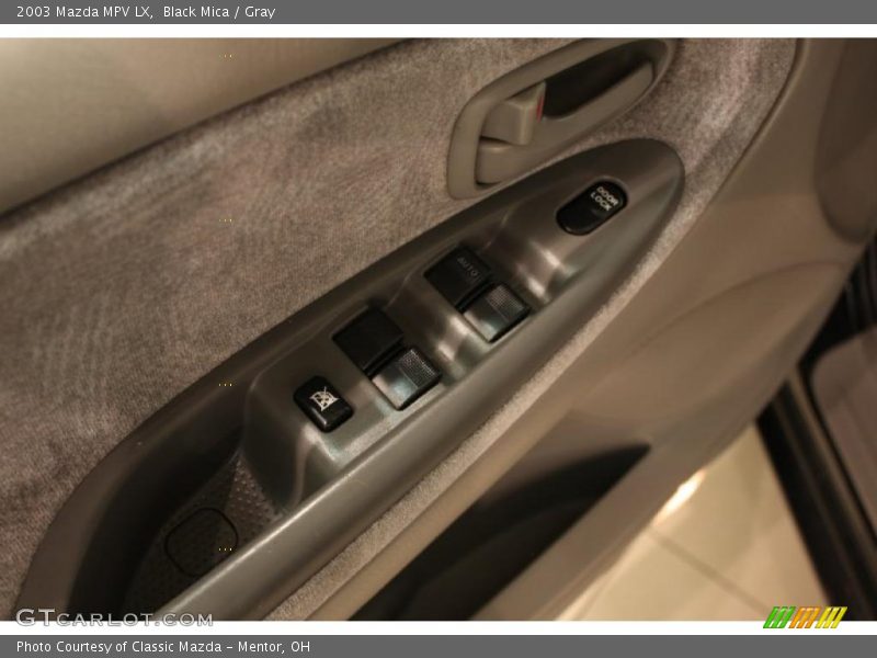 Black Mica / Gray 2003 Mazda MPV LX
