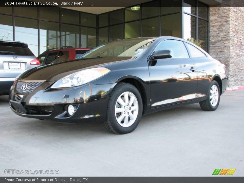Black / Ivory 2004 Toyota Solara SE Coupe
