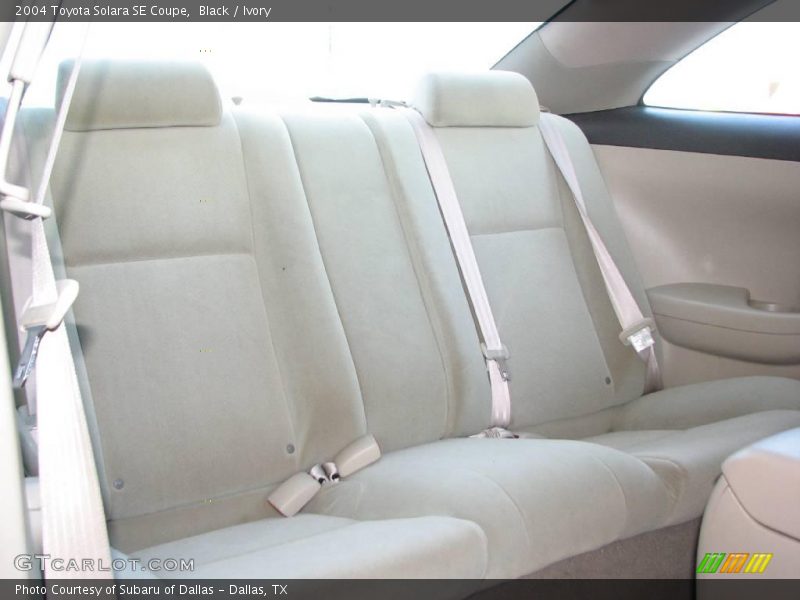 Black / Ivory 2004 Toyota Solara SE Coupe