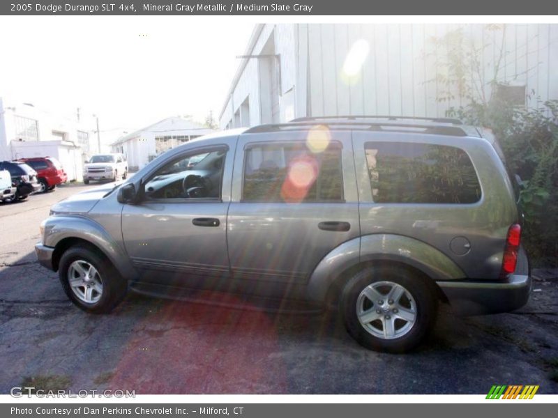 Mineral Gray Metallic / Medium Slate Gray 2005 Dodge Durango SLT 4x4