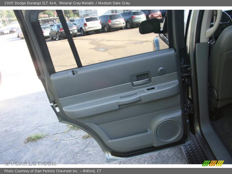 Mineral Gray Metallic / Medium Slate Gray 2005 Dodge Durango SLT 4x4