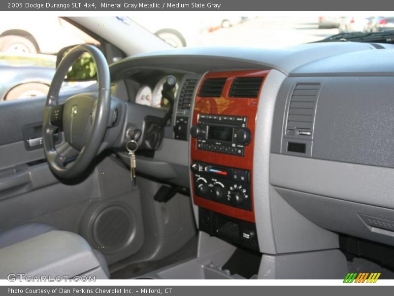 Mineral Gray Metallic / Medium Slate Gray 2005 Dodge Durango SLT 4x4