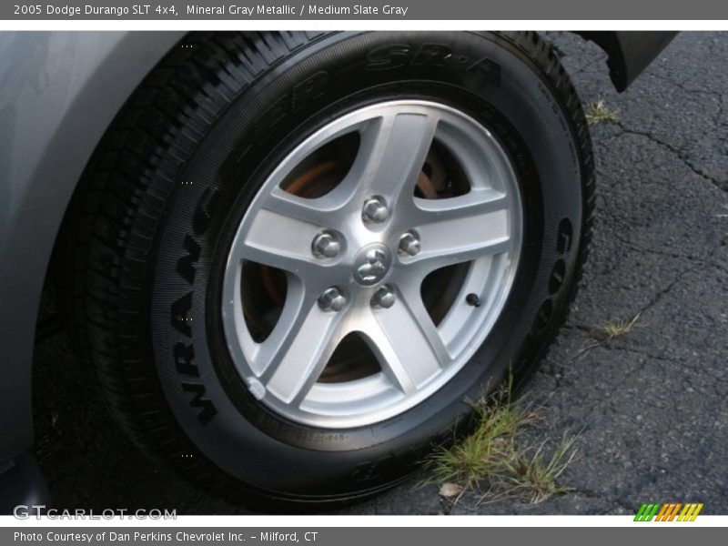 Mineral Gray Metallic / Medium Slate Gray 2005 Dodge Durango SLT 4x4