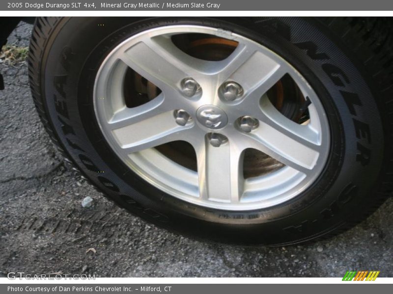 Mineral Gray Metallic / Medium Slate Gray 2005 Dodge Durango SLT 4x4