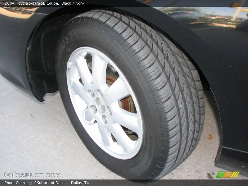 Black / Ivory 2004 Toyota Solara SE Coupe