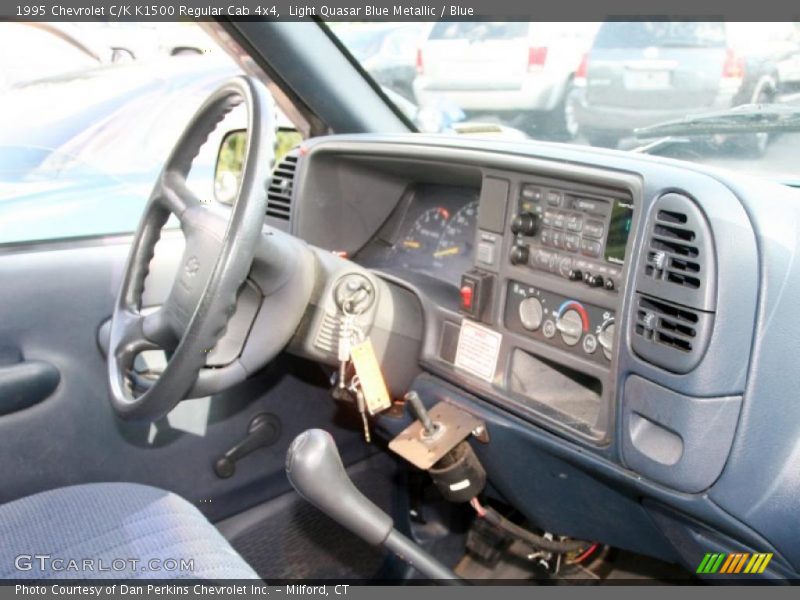 Light Quasar Blue Metallic / Blue 1995 Chevrolet C/K K1500 Regular Cab 4x4
