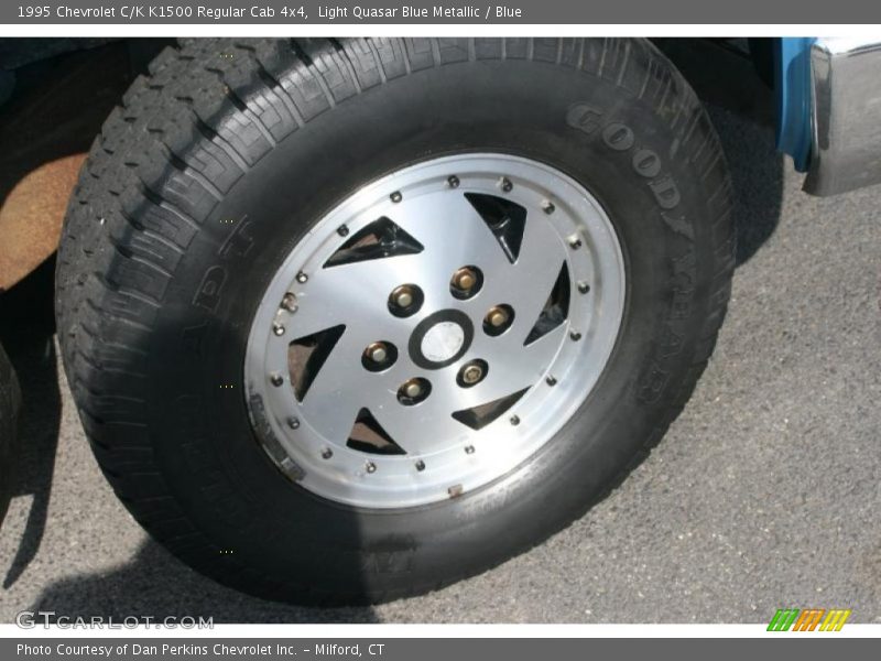 Light Quasar Blue Metallic / Blue 1995 Chevrolet C/K K1500 Regular Cab 4x4