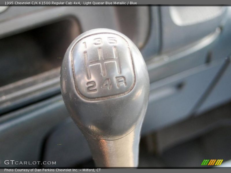 Light Quasar Blue Metallic / Blue 1995 Chevrolet C/K K1500 Regular Cab 4x4