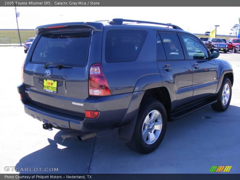 Galactic Gray Mica / Stone 2005 Toyota 4Runner SR5