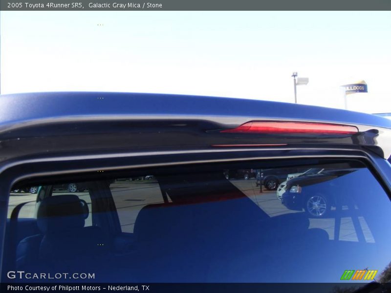 Galactic Gray Mica / Stone 2005 Toyota 4Runner SR5