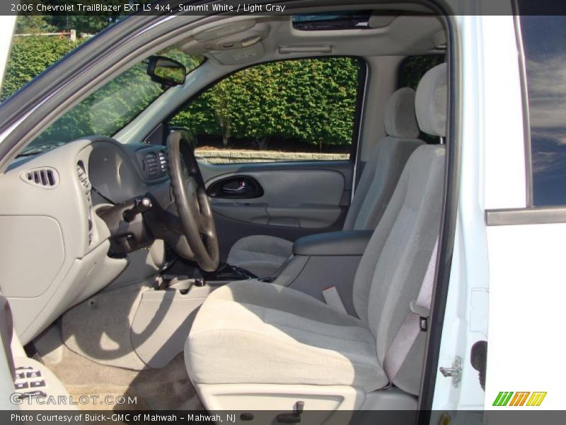 Summit White / Light Gray 2006 Chevrolet TrailBlazer EXT LS 4x4