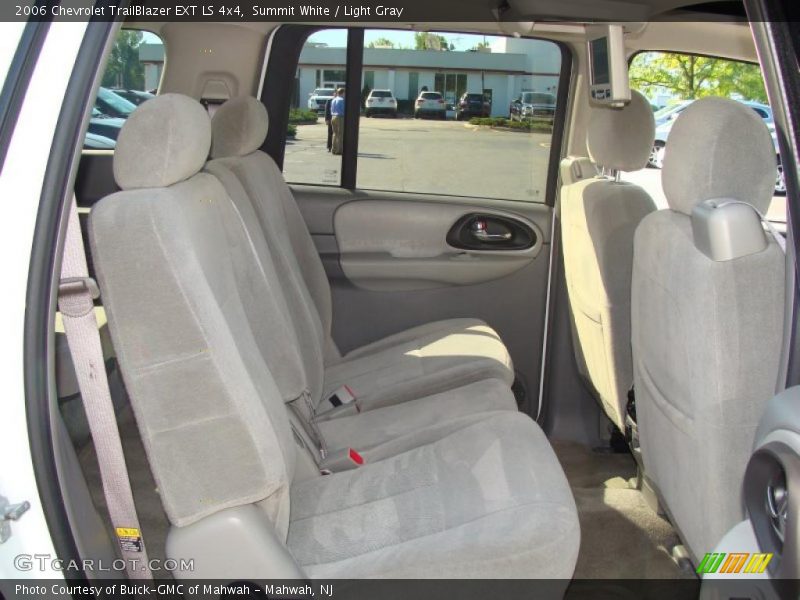 Summit White / Light Gray 2006 Chevrolet TrailBlazer EXT LS 4x4