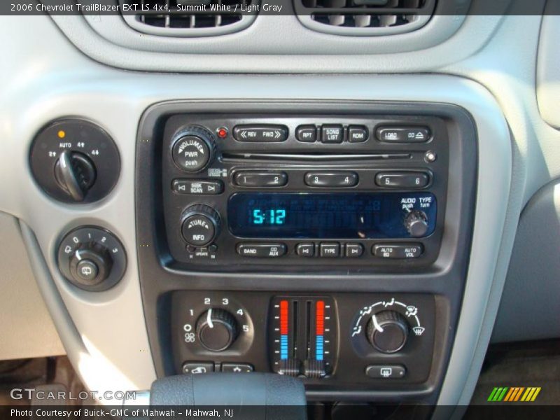 Summit White / Light Gray 2006 Chevrolet TrailBlazer EXT LS 4x4