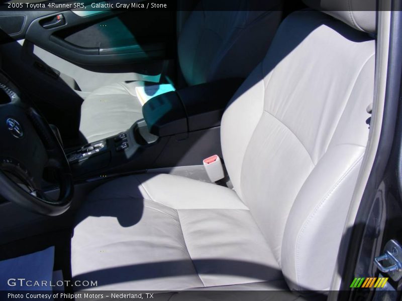 Galactic Gray Mica / Stone 2005 Toyota 4Runner SR5