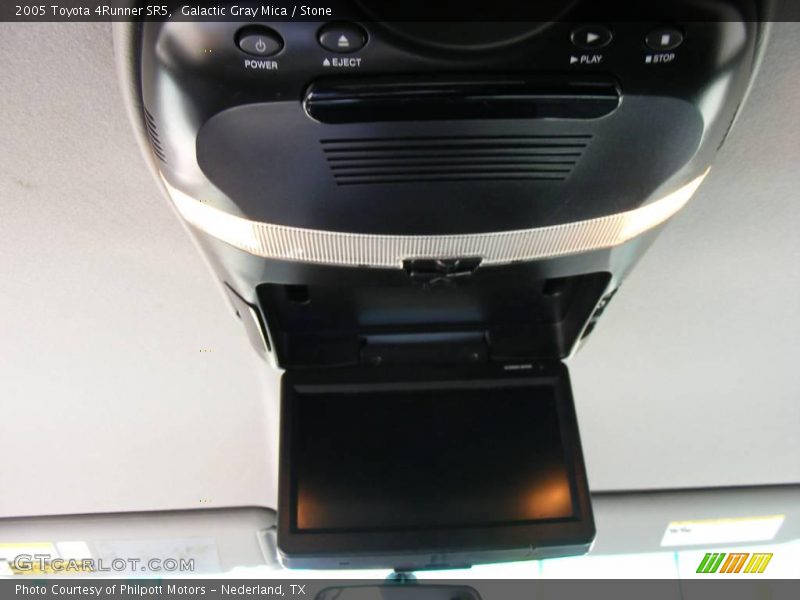 Galactic Gray Mica / Stone 2005 Toyota 4Runner SR5