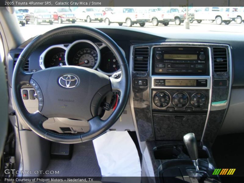 Galactic Gray Mica / Stone 2005 Toyota 4Runner SR5