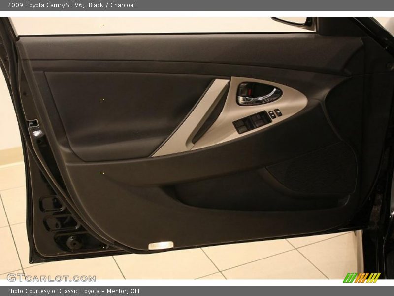 Black / Charcoal 2009 Toyota Camry SE V6