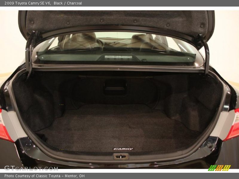 Black / Charcoal 2009 Toyota Camry SE V6