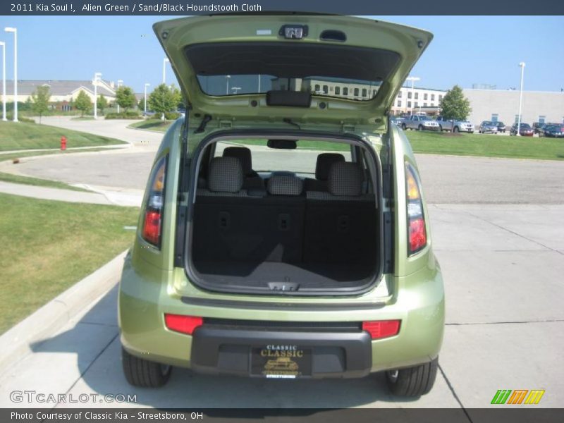 Alien Green / Sand/Black Houndstooth Cloth 2011 Kia Soul !