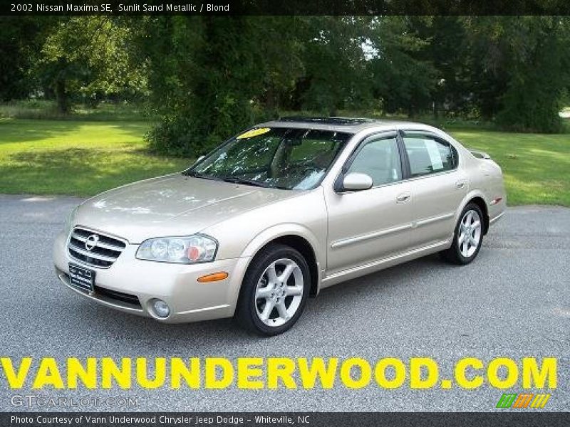 Sunlit Sand Metallic / Blond 2002 Nissan Maxima SE
