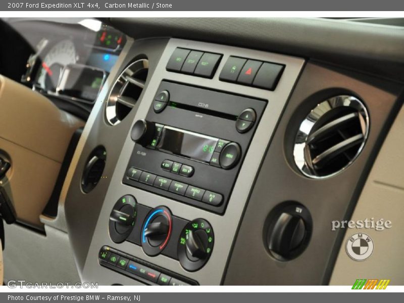 Carbon Metallic / Stone 2007 Ford Expedition XLT 4x4