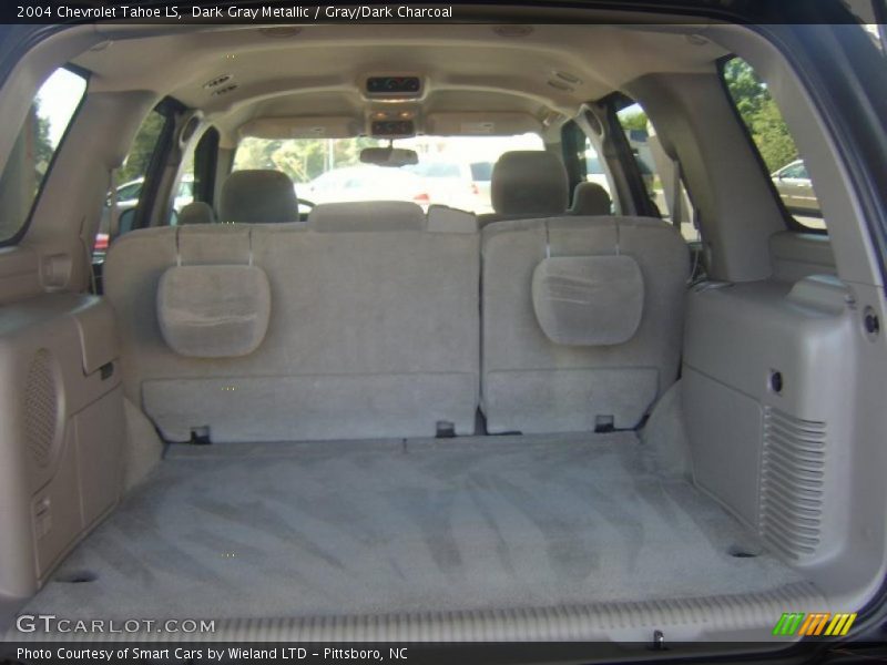 Dark Gray Metallic / Gray/Dark Charcoal 2004 Chevrolet Tahoe LS