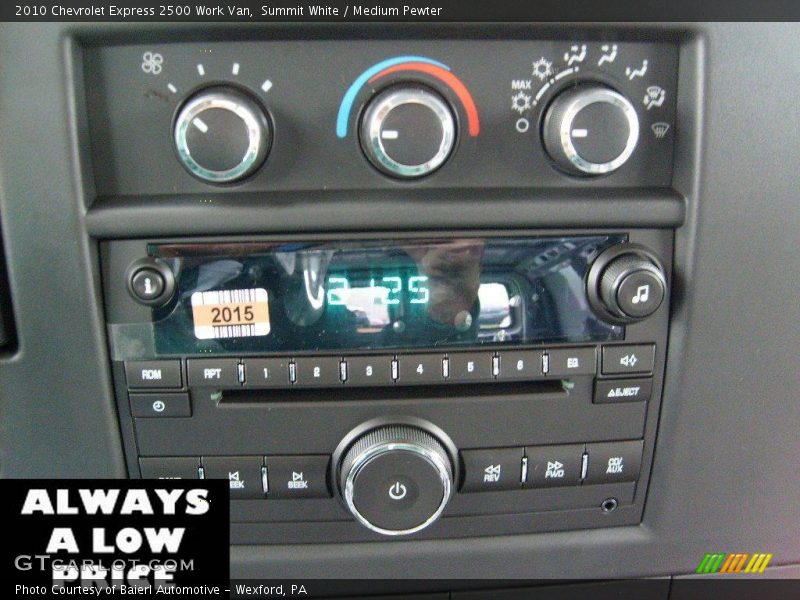 Summit White / Medium Pewter 2010 Chevrolet Express 2500 Work Van