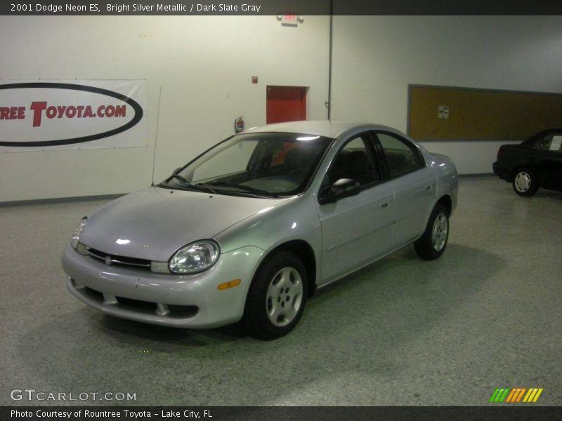 Bright Silver Metallic / Dark Slate Gray 2001 Dodge Neon ES