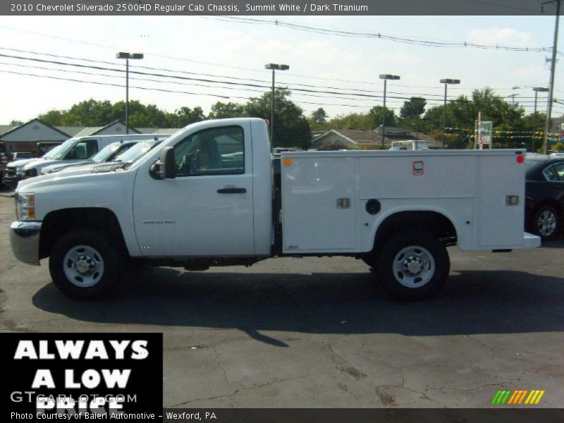 Summit White / Dark Titanium 2010 Chevrolet Silverado 2500HD Regular Cab Chassis