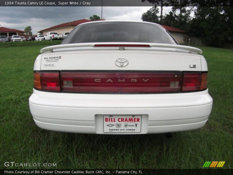 Super White / Gray 1994 Toyota Camry LE Coupe