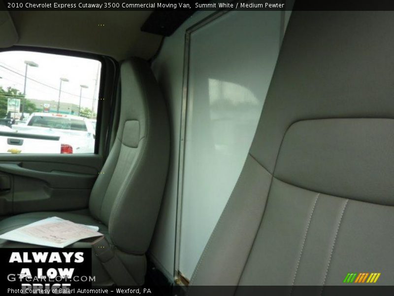 Summit White / Medium Pewter 2010 Chevrolet Express Cutaway 3500 Commercial Moving Van