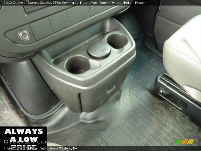 Summit White / Medium Pewter 2010 Chevrolet Express Cutaway 3500 Commercial Moving Van