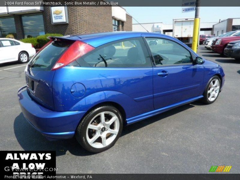 Sonic Blue Metallic / Black/Blue 2004 Ford Focus SVT Hatchback