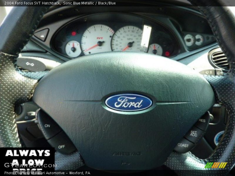 Sonic Blue Metallic / Black/Blue 2004 Ford Focus SVT Hatchback
