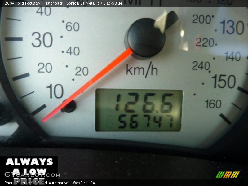 Sonic Blue Metallic / Black/Blue 2004 Ford Focus SVT Hatchback