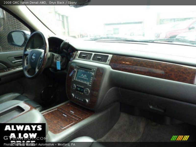Onyx Black / Ebony 2008 GMC Yukon Denali AWD