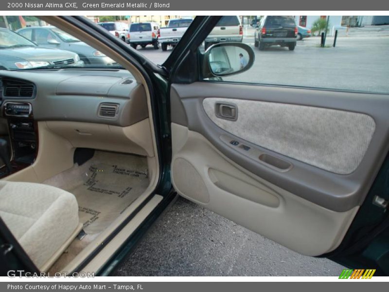 Green Emerald Metallic / Blond 2000 Nissan Altima GXE