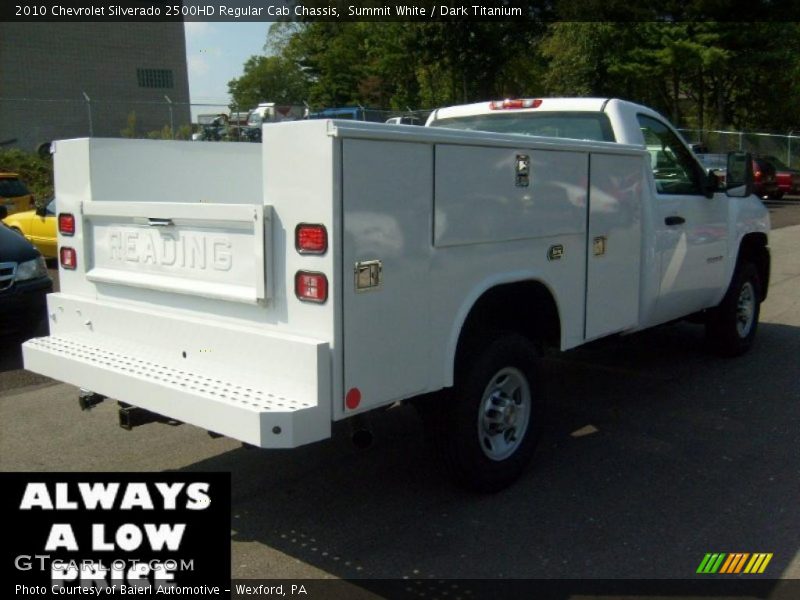 Summit White / Dark Titanium 2010 Chevrolet Silverado 2500HD Regular Cab Chassis